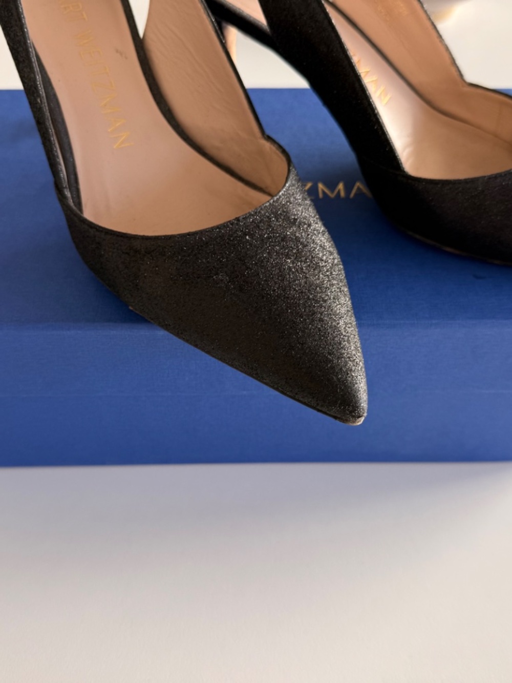Stuart Weitzman Linsi 75 Pointed Toe Glitter Slingback - Picture 2 of 4